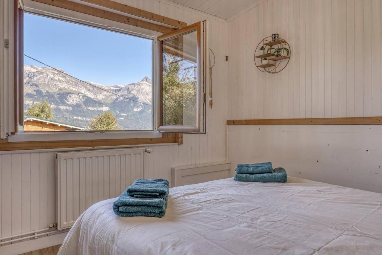 Chalet Relax Situee A 25Km De Chamonix แซ็งต์-แฌร์เวส์-เลส์-แบ็งส์ ภายนอก รูปภาพ